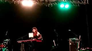 EMILIE SIMON - Desert (Live in Singapore)