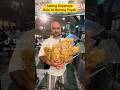Saking Doyannya Bule Ini Borong Peyek #reaction #indonesia #youtubeshorts #viralvideo #viralshorts