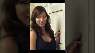 the beautiful Michaela Conlin
