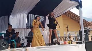 Kegilaan Dhea disaat suara abis