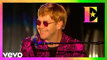 Elton John - Funeral For A Friend / Love Lies Bleeding (Live At Madison Square Garden)