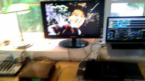 Drums trigger video clips