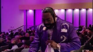 Jourdan Carroll's Tribute to Barry White singing 'You Turn My Whole World Around' at Harmony Hall.