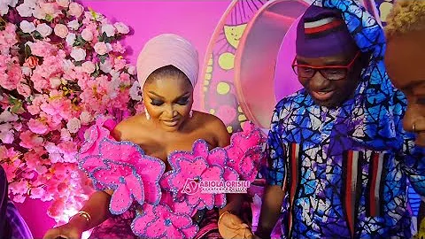 MERCY AIGBE AND HER HUBBY LOVE UP AT THE MOVIE PREMIERE OF ENIOLA AJAO.