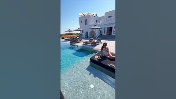 Nothing better than lazing around and doing nothing 💆🏻‍♀️