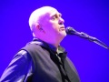 Peter gabriel performs a powerful version of love can heal at the air canada centre 62916