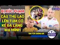 Bị xúc phạm, cầu thủ lao lên túm cổ và quật ngã kẻ đã lăng mạ mình ngay trên kháng đài