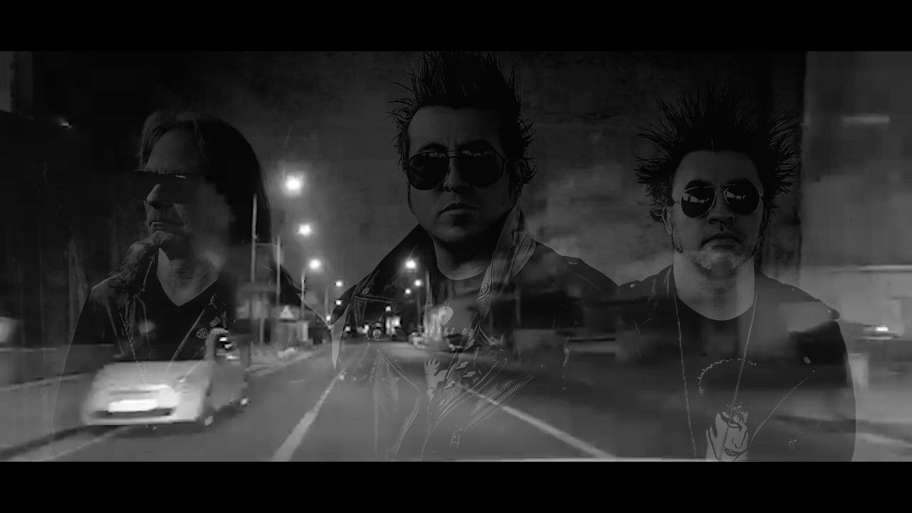 Tonton My Evolution (Official Music Video) di YouTube Tonton My Evolution (Official Music Video) di YouTube