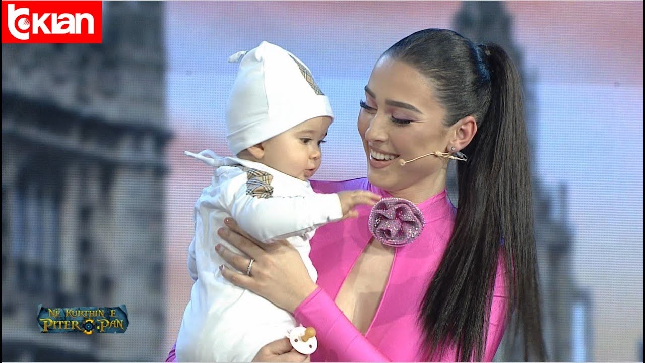 Alketa Vejsiu i sjell vajzën e vogël Kristina Bakit në studio/Modelja: Kjo skenë bën magji