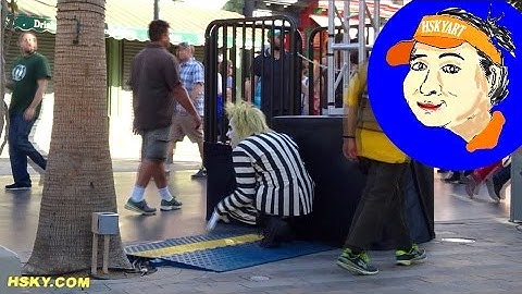 V#395 HSKY BEETLEJUICE Scaring the Guests @ Universal Studios Hollywood USH 2016 HSKYART