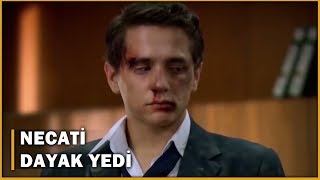 Mete, Necatiyi Dövdü - Öyle Bir Geçer Zaman Ki 11.Bölüm