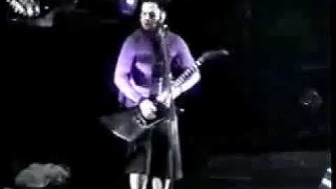 Static X - bled for days - live 2001.10.13 St. Paul, MN