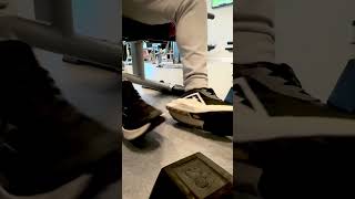 Gym Shoeplay Sockless