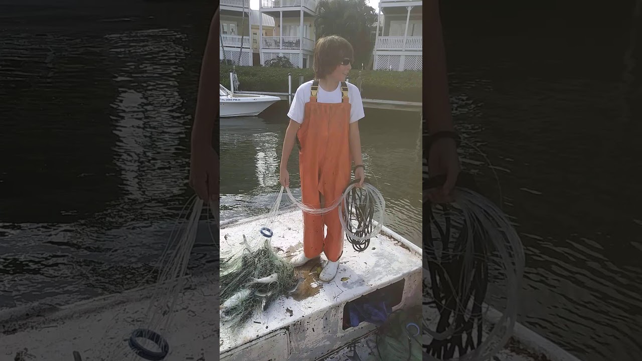 Accidetally caught the wrong fish. Wrong meat - YouTube