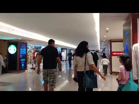 Dubai Metro 🚇 to Dubai Mall flyovers in Dubai 🇦🇪  United Arab Emirates