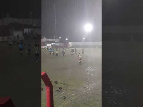 Palometas vs. Villa Manchi suspendido #futbol #ligamercedina ⚽️ 🌨🌩