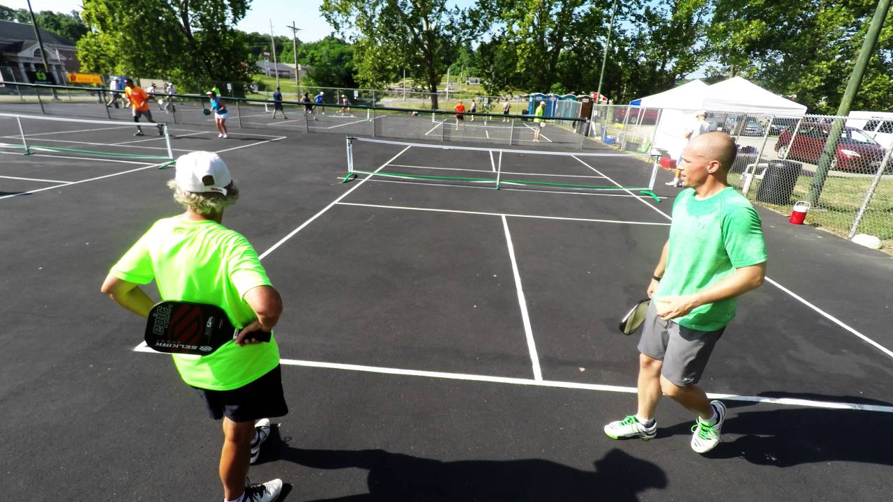 5.0/4.5 Mixed Doubles, Game 2 - Pazderka/Huff v Jaworsky/Maschmann