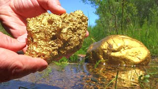 : Huge Gold Nuggets Found Under Old Giant Tree!