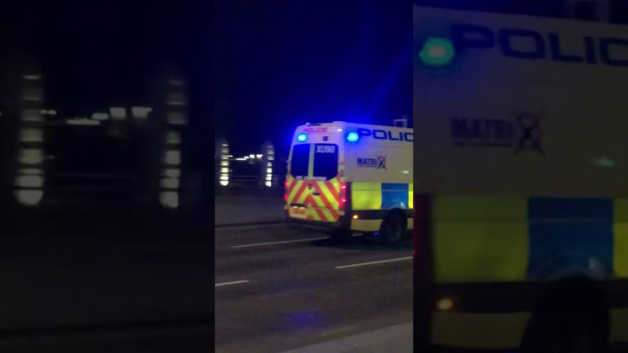 Merseyside Police Riot van responding ( Banana Van )