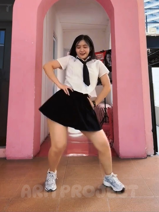 Joget Tabola Bale nya Enak Banget!! by Erzhafh #dance #reels #shorts #lagutimur #fyp #lagutimur