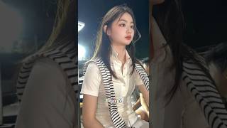 Chrystal Kaget Diajak Makan Pinggir Puncak