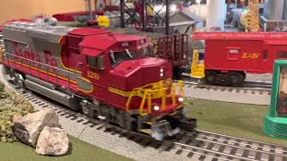 Unbox and Operating an Atlas Santa Fe GP60M Diesel Locomotive and Freight Set