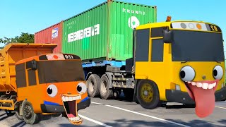Download Lagu Wow Bus Telolet Basuri Kejar Truk Oleng Joget, Truk Kontainer, Truk Molen Mirip Frank Kereta RC Tayo MP3