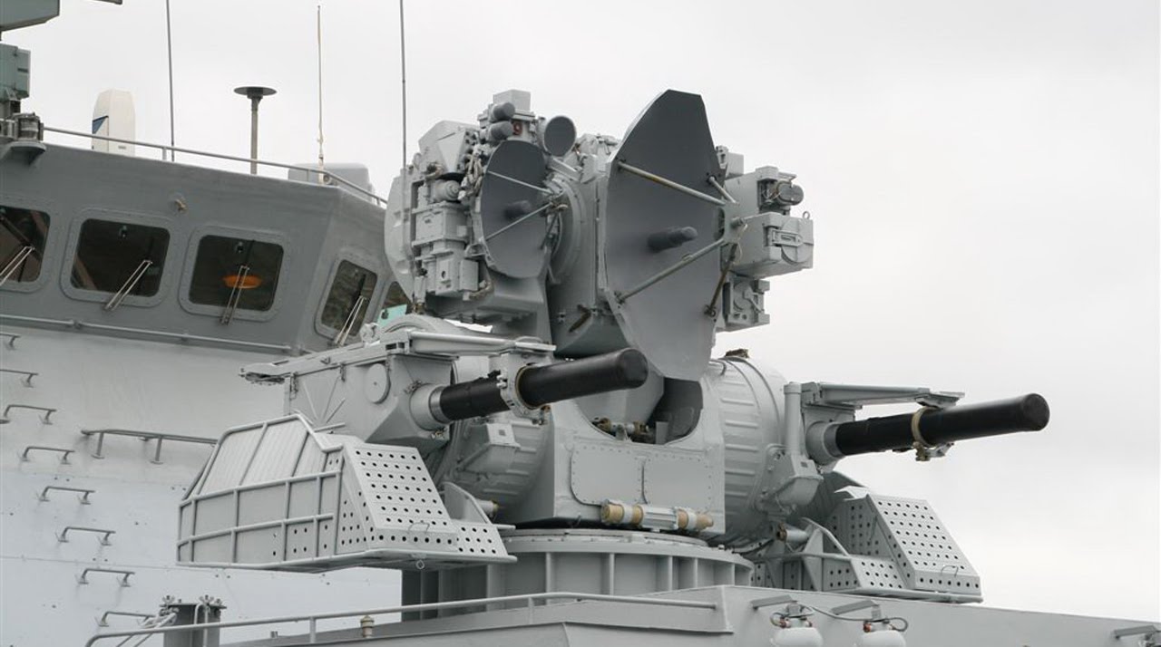 1분에 1만발 러시아의 Ak 630m2 듀엣 Russian Ciws Ak 630m2 Duet 무기 자체기사 기사본문 월간 플래툰