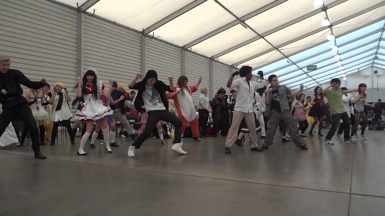 MANIFEST 2012: PSY - OPPAN GANGNAM STYLE (FLASH MOB)