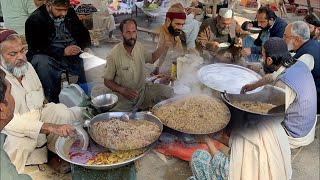 Crazy Rush !!! Kabuli Pulao and Zarda Chawal, Jumma Mandi Taxila | Pakistani STREET FOOD