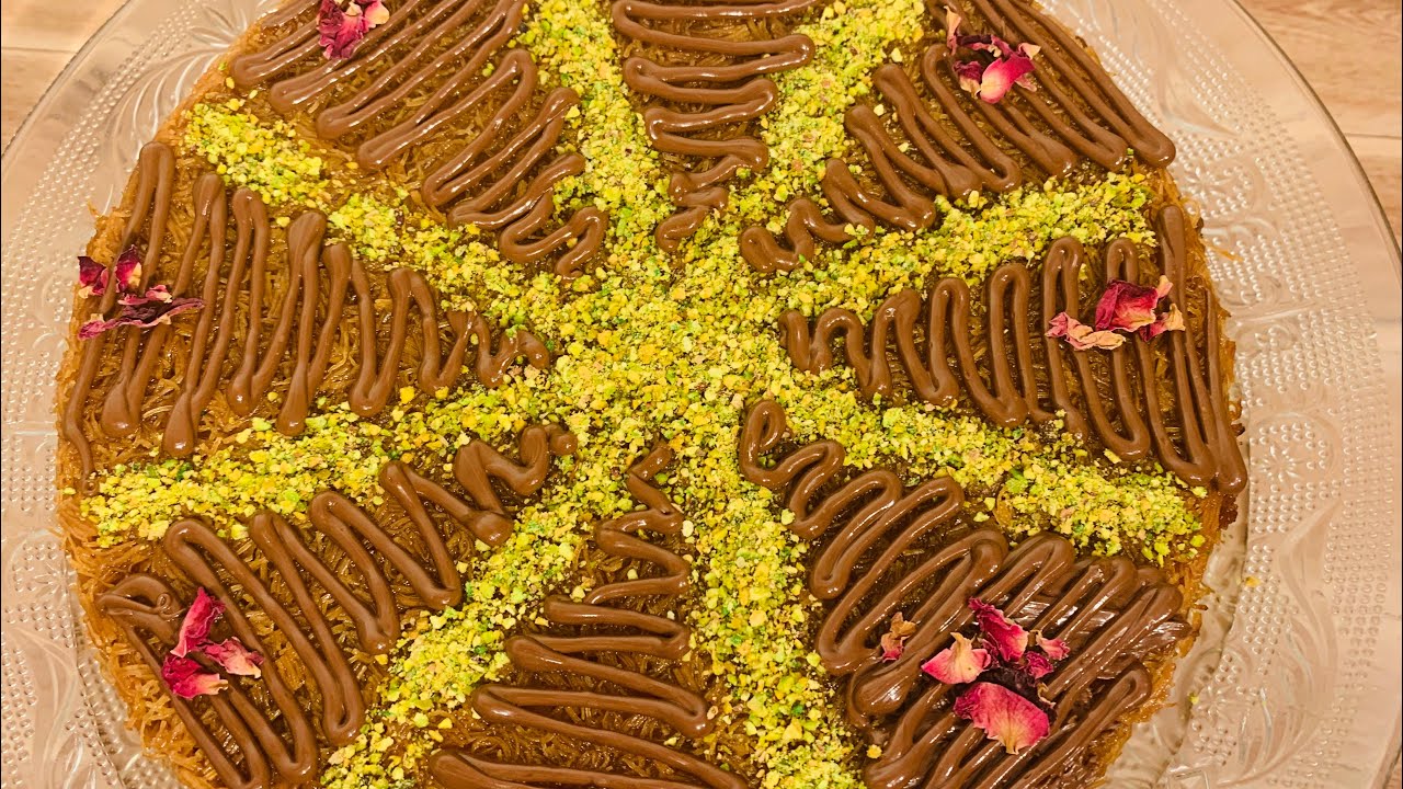 كنافة بالنوتيلا الطعم روعه لمحبي الحلو جربوها😋/كنافة بحشوة الشكولاتة النوتيلا مع أم لقمان/حلو رمضان