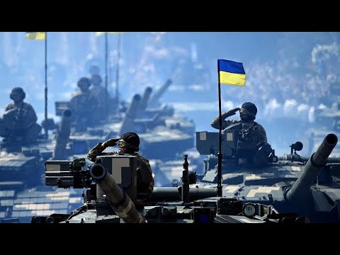 Ukrayna'dan 30'uncu Bağımsızlık Günü'nde görkemli askeri geçit töreni