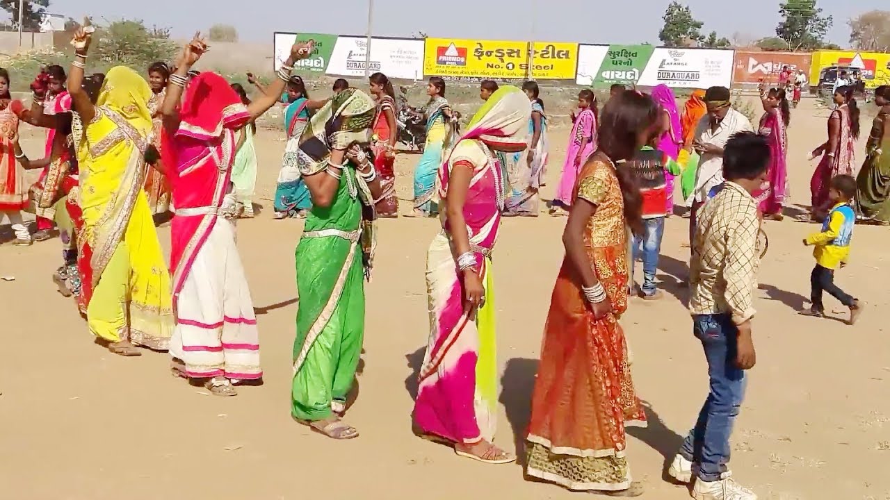 Beautiful Timli Dance !! Adivasi Timli Dance Video !! Best Adivasi Song ...