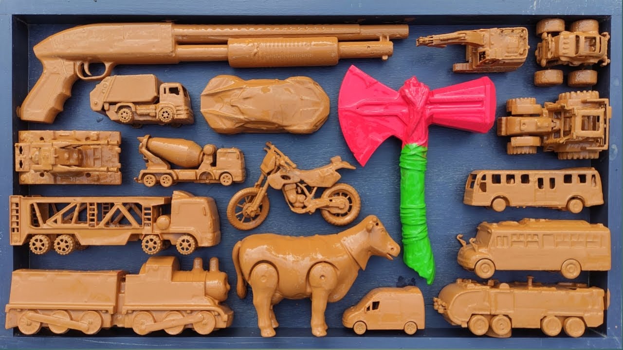 Membersihkan Mainan Mobil Balap, Bus Telolet, Truck Tangki, Kereta Api, Traktir, Excavator, Tank