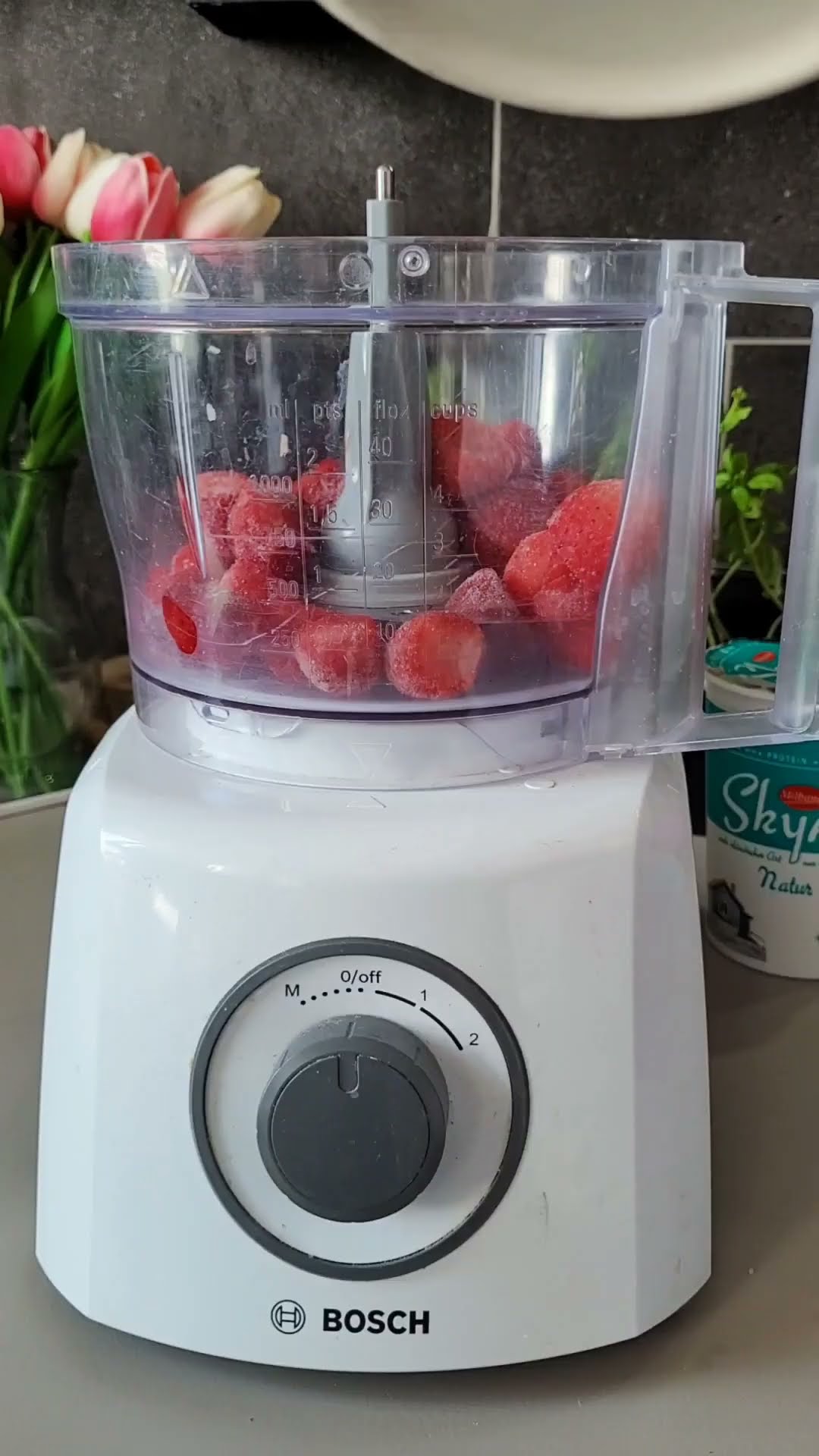 🤩😍 Selbstgemachtes Erdbeereis! Lecker Abnehmen - YouTube