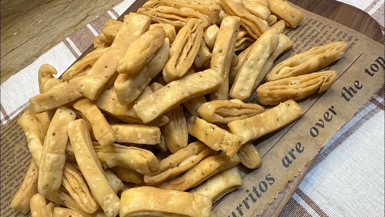 namak-paray-namak-para-crispy-namak-pare-namak-para-recipe-namak