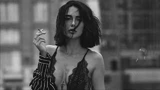 Billie Eilish, Cigarettes After Sex, Carla Morrison, Emma Peters, OMER BALIK, YA NINA, Zubi, Edmofo