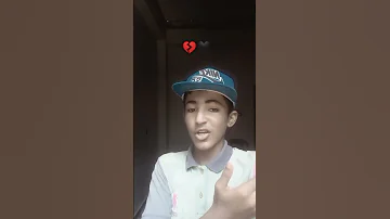 اغنيت انا شاب شكله بقى اكبر من سنه 