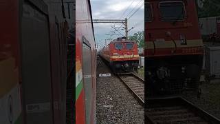 Red Monster WAP-4 🥵💪 Meeting Coromandel Express #shorts