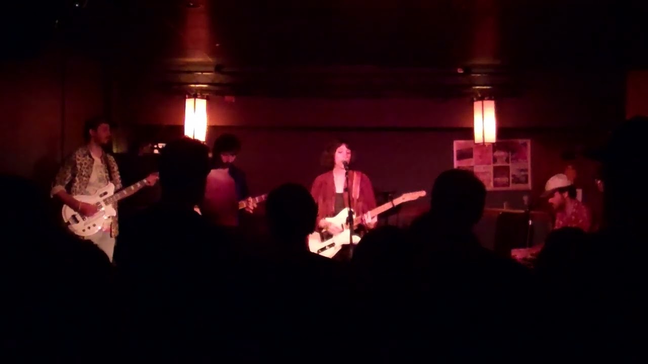 Sleduj Widowspeak -- Sleeper na YouTube Sleduj Widowspeak -- Sleeper na YouTube