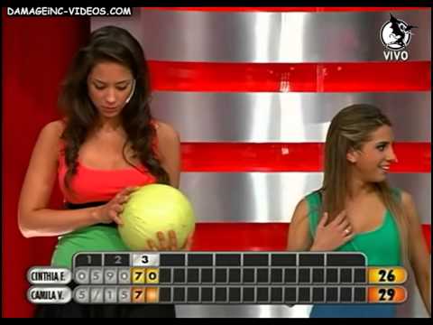 Camila Velasco La Noche Del Domingo Upskirt Bowling