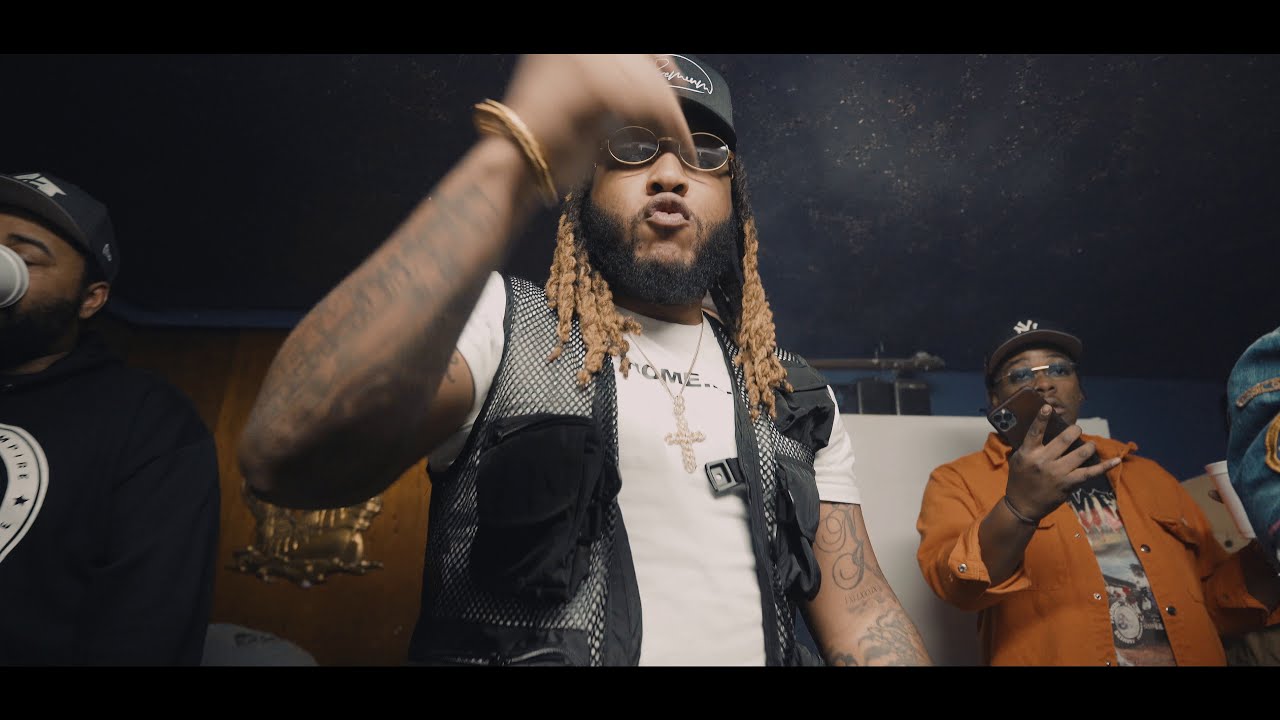 Tonton Mello Cartier feat. Shiloh "New Food" (OFFICIAL MUSIC VIDEO) di YouTube Tonton Mello Cartier feat. Shiloh "New Food" (OFFICIAL MUSIC VIDEO) di YouTube