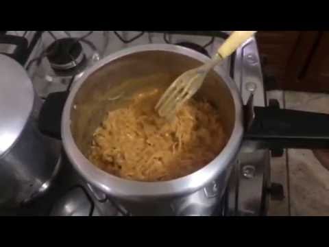 Macarrão cremoso delicioso feito na panela de pressão, pronto em apenas 3 minutos, fica PERFEITO, um. 