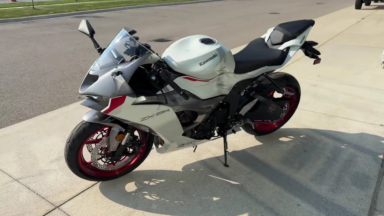 New 2025 Kawasaki Ninja ZX-6R ABS Motorcycle For Sale In