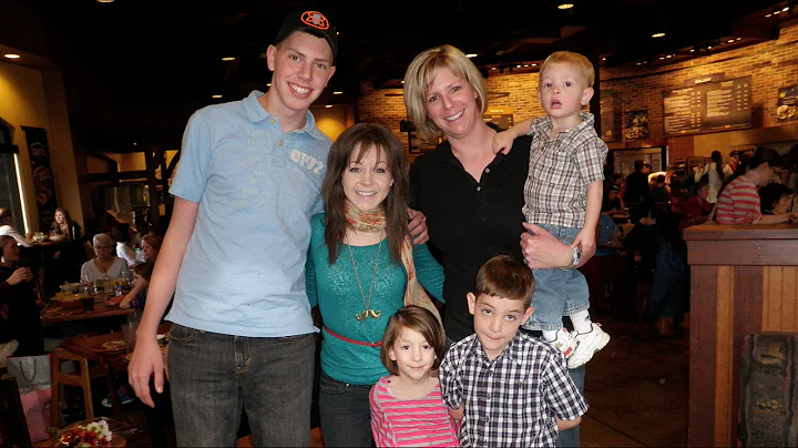 The Willis Family Meets Lindsey Stirling