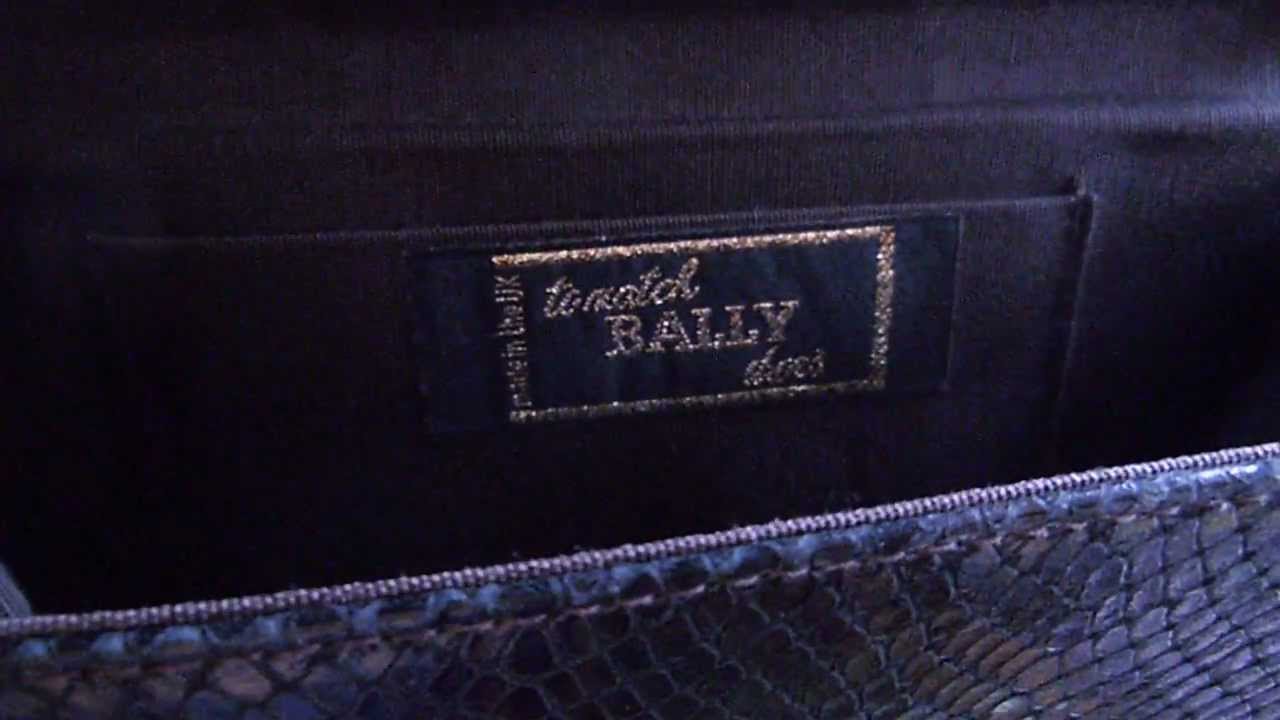 BALLY 80'S / fantabulous reptile pleather shoulder bag so chic!