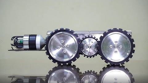 Megapixel pipeline inspection robot