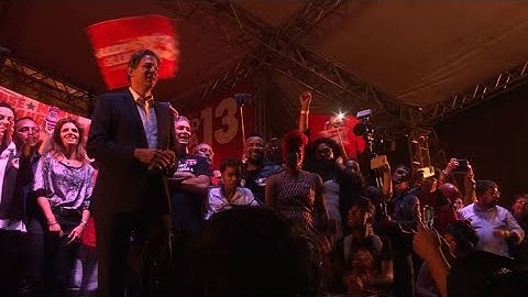 Haddad faz campanha no Rio
