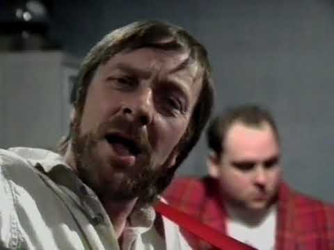 Lindisfarne - "Lady Eleanor" - Calendar News (1988)