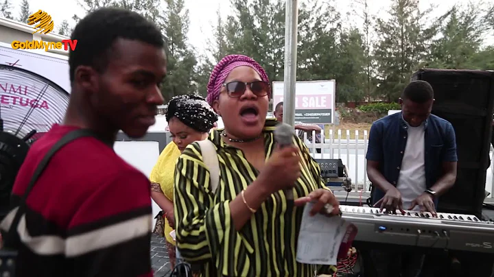 TOYIN ABRAHAM SINGS AT IYABO OJO'S MOTHER'S WAYKEEPING